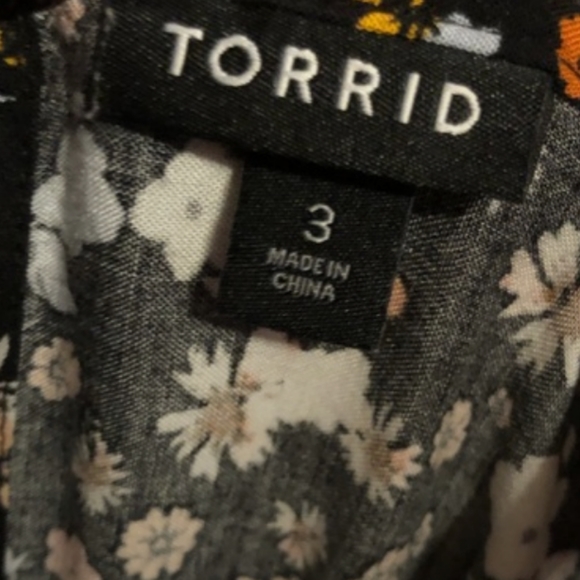 Torrid High Neck Cottage Core Black Floral High Low Challis Dress Size 3X - Picture 4 of 4